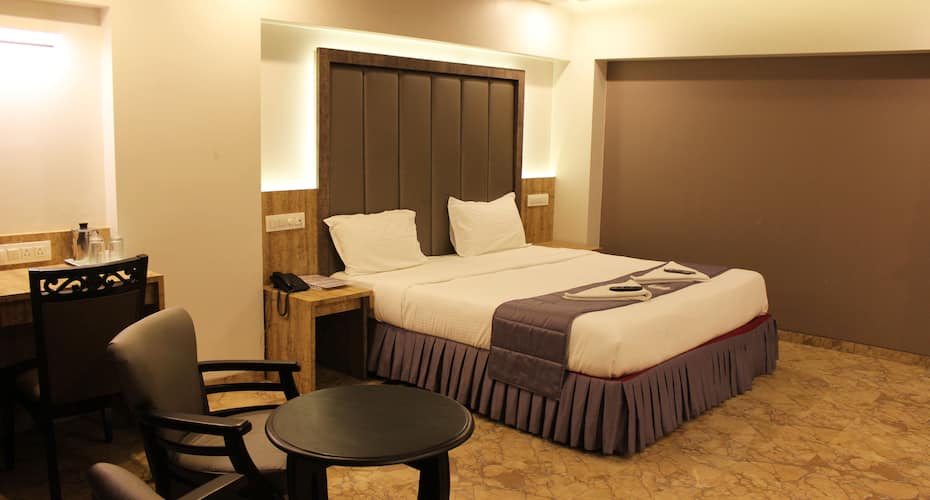 Hotel Nimantran Residency, Navi Mumbai 1